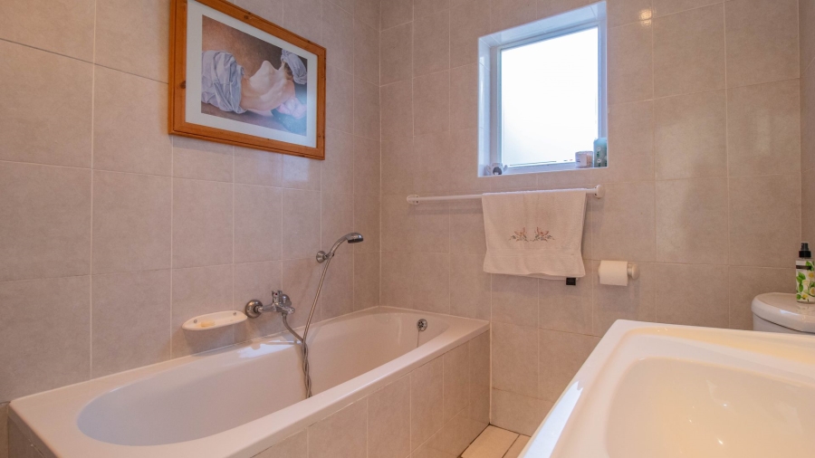 3 Bedroom Property for Sale in Pinelands Western Cape